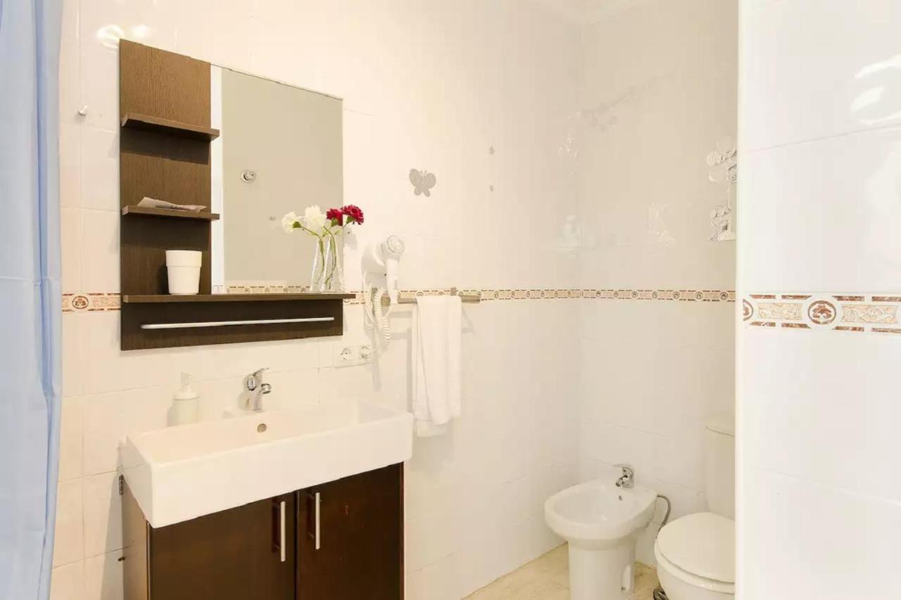 Shalom Apartment Плая Бланка Екстериор снимка