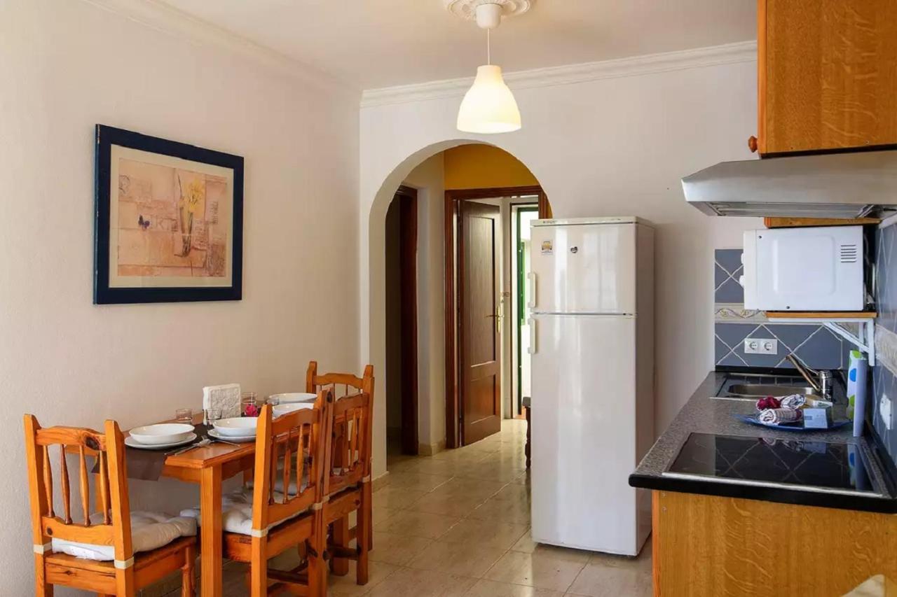 Shalom Apartment Плая Бланка Екстериор снимка